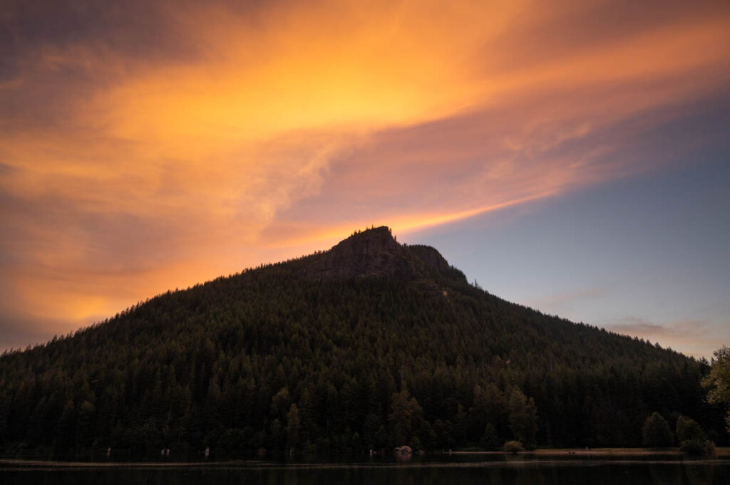 Things to do in North Bend, Things to do Near Snoqualmie Falls, Sunset at Rattlesnake Lake Recreation Area