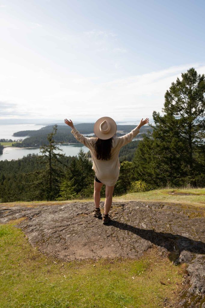 Seattle travel blogger sharing things to do on San Juan Island